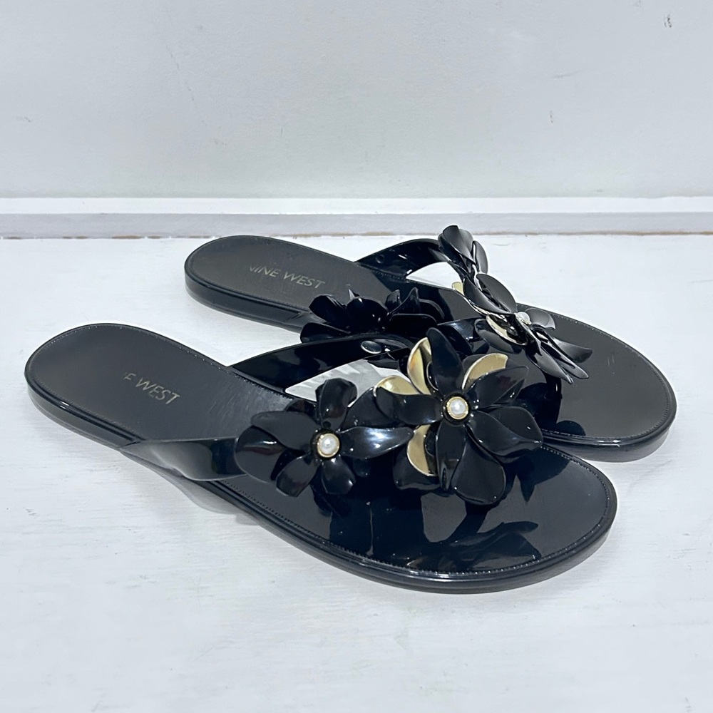 Nine West Women Black Gold Floral Jelly Thong Flip Floral Slip On Sandals Size 7